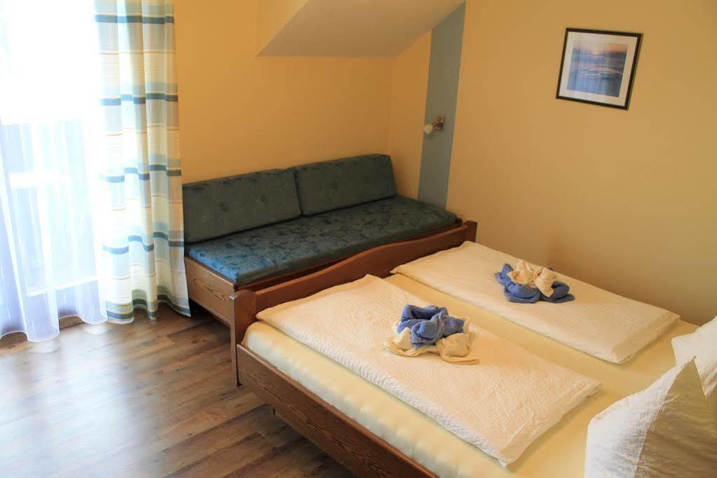 Appartement - Ferienwohnungen - Gaestehaus Gabriele Дроболлах-ам-Факерзе Екстер'єр фото