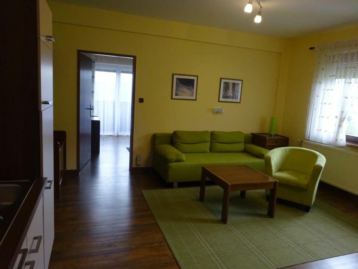 Appartement - Ferienwohnungen - Gaestehaus Gabriele Дроболлах-ам-Факерзе Екстер'єр фото