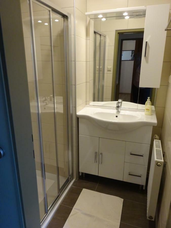 Appartement - Ferienwohnungen - Gaestehaus Gabriele Дроболлах-ам-Факерзе Екстер'єр фото